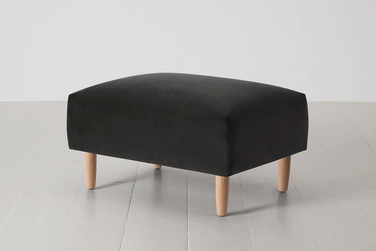 Model 05 Ottoman, Oak / Charcoal