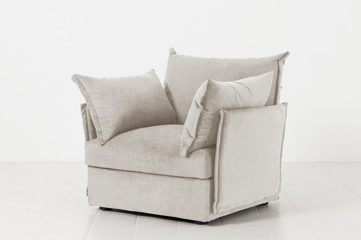 Model 06 Armchair, Chalk