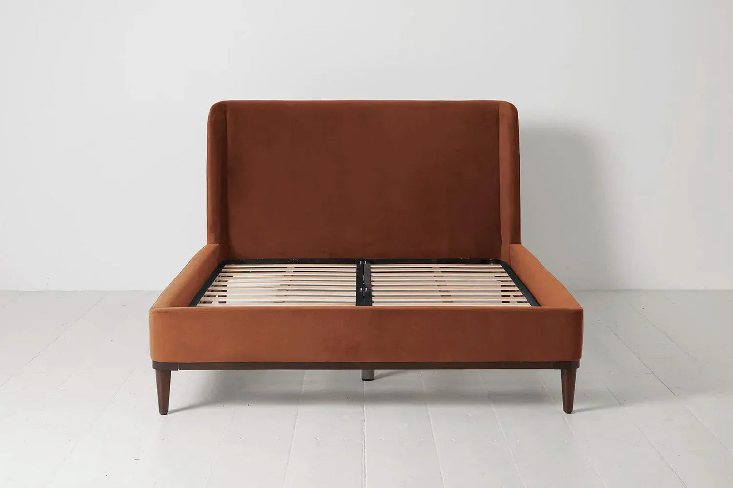 Bed 02 Double Bed, Umber