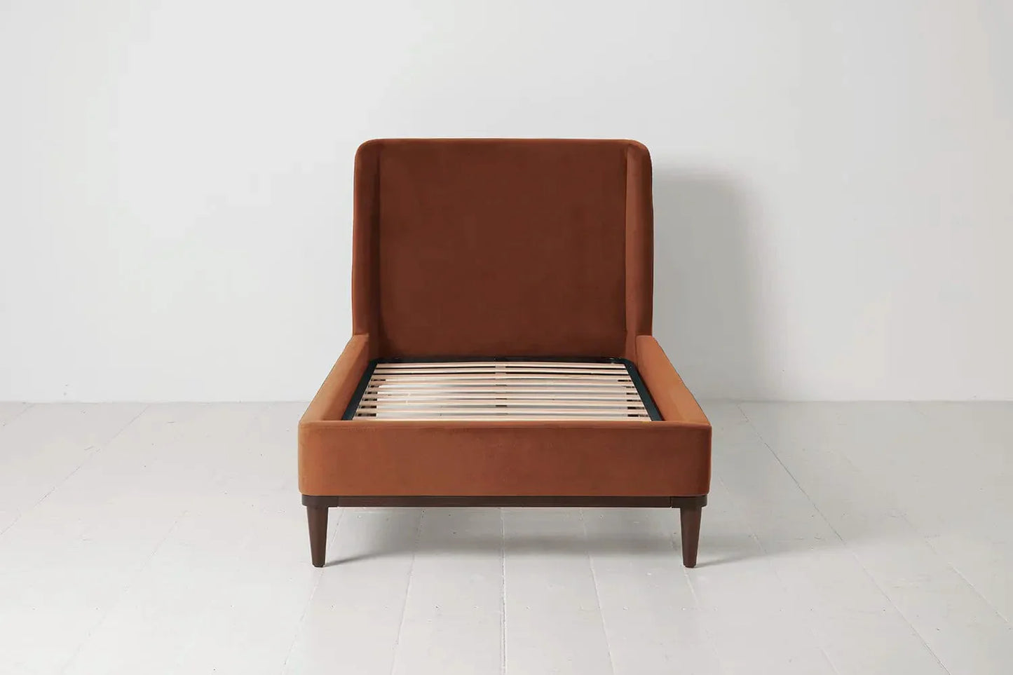 Bed 02 Single Bed, Umber