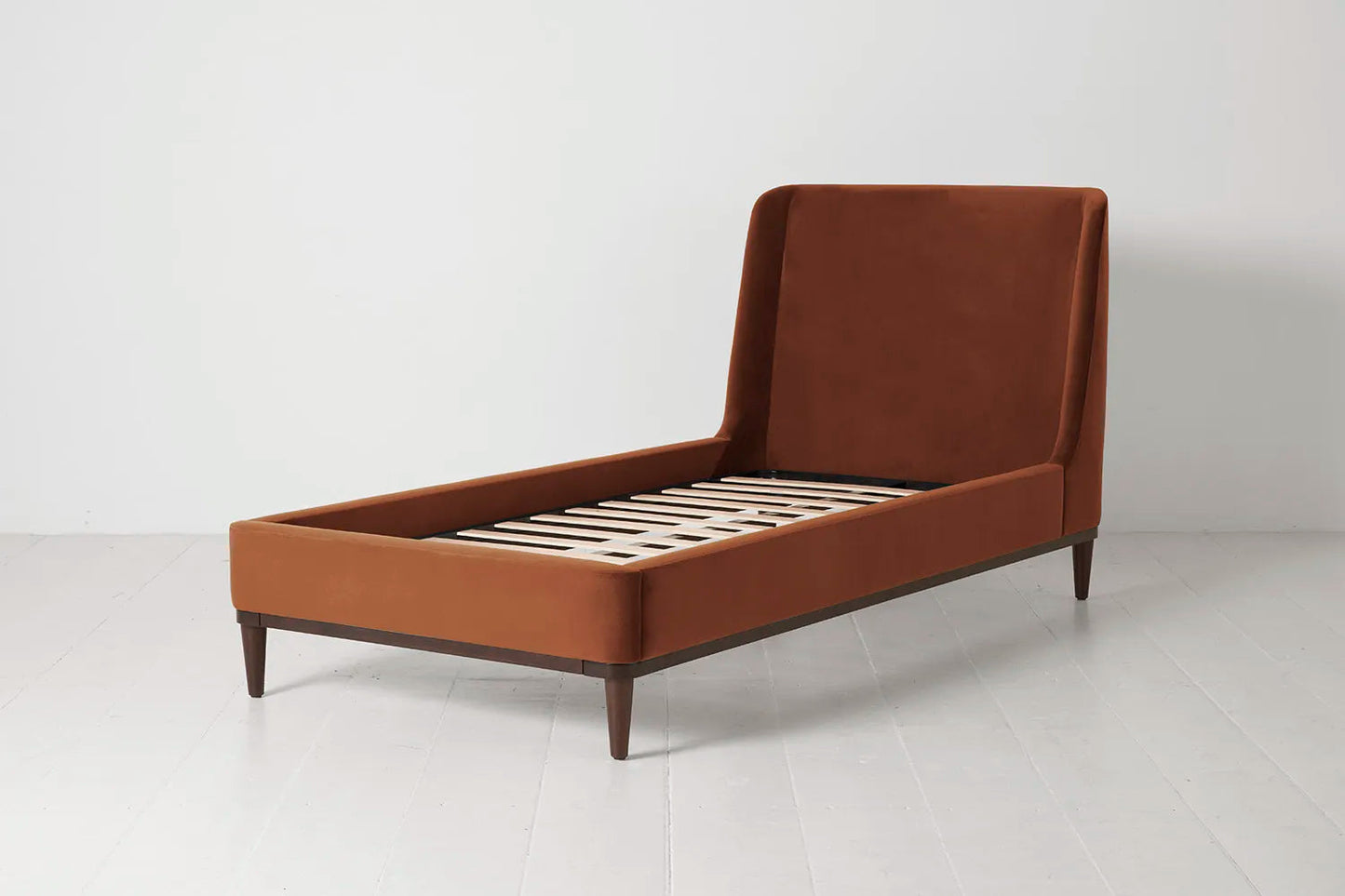 Bed 02 Single Bed, Umber