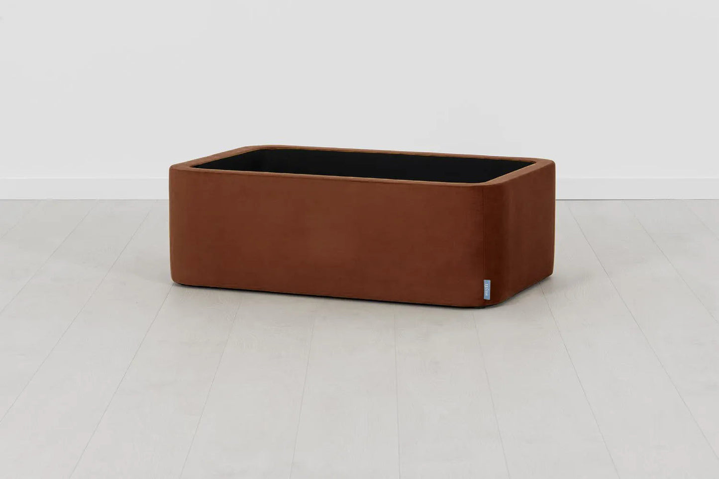 Storage 02, Umber