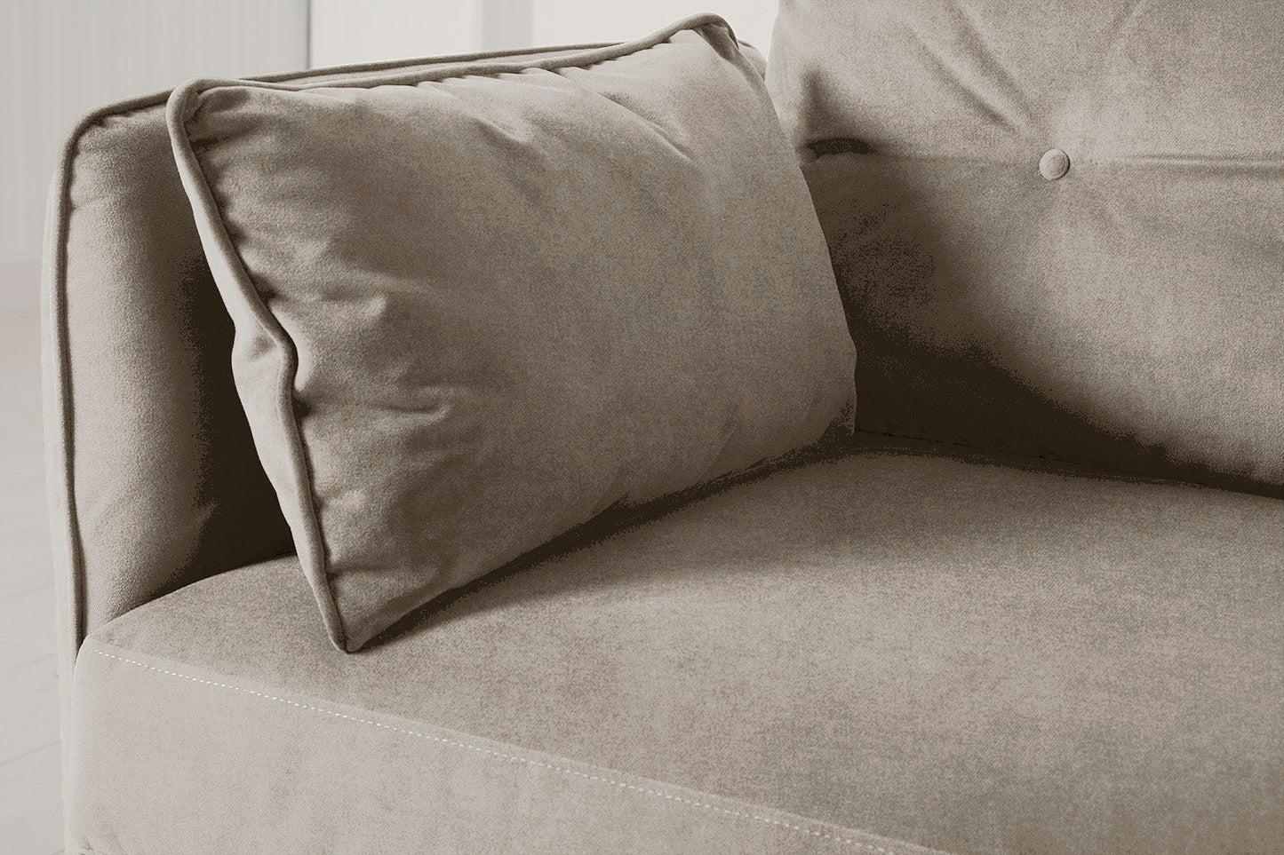 Model 19 Loveseat, Chalk