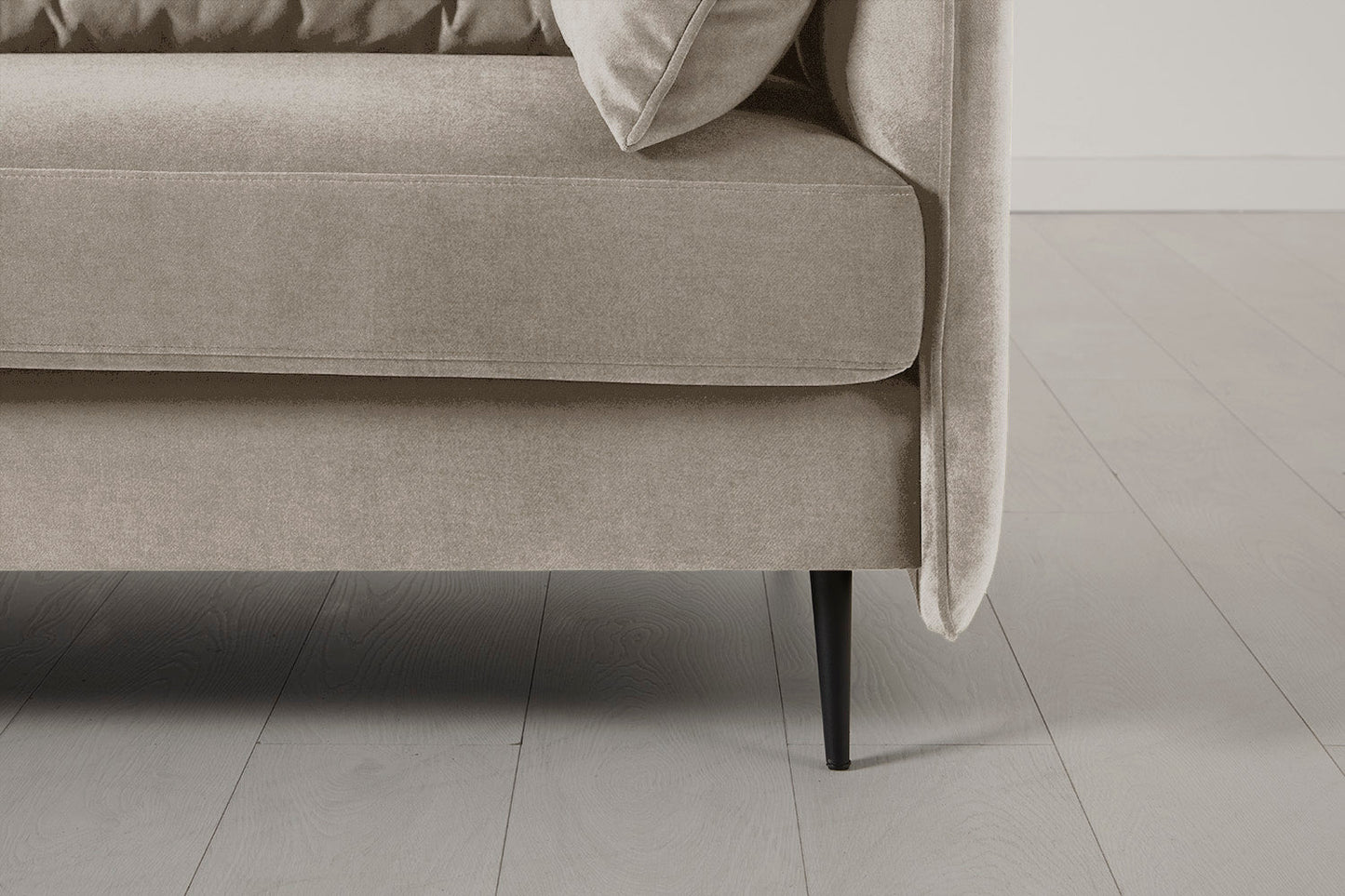Model 19 2 Seater Sofa with Ottoman, Chalk