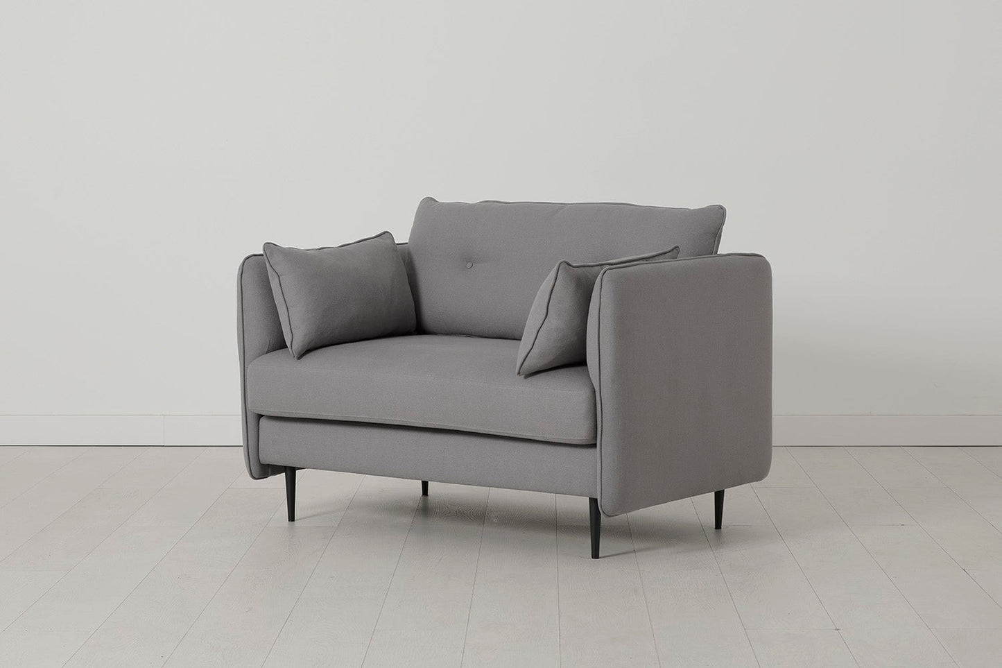 Model 19 Loveseat, Risso