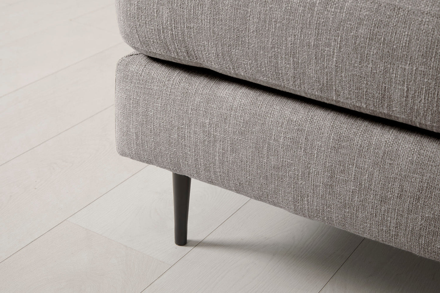 Model 19 Ottoman, Shadow