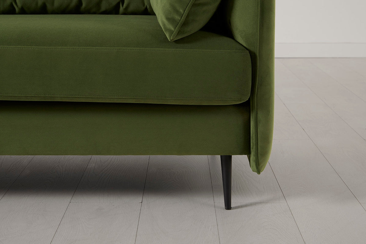 Model 19 3 Seater Sofa, Vine — Model 19 - Detail - Vine 10