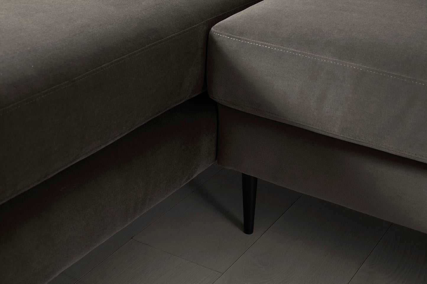 Model 19 3 Seater Right Chaise Sofa, Elephant