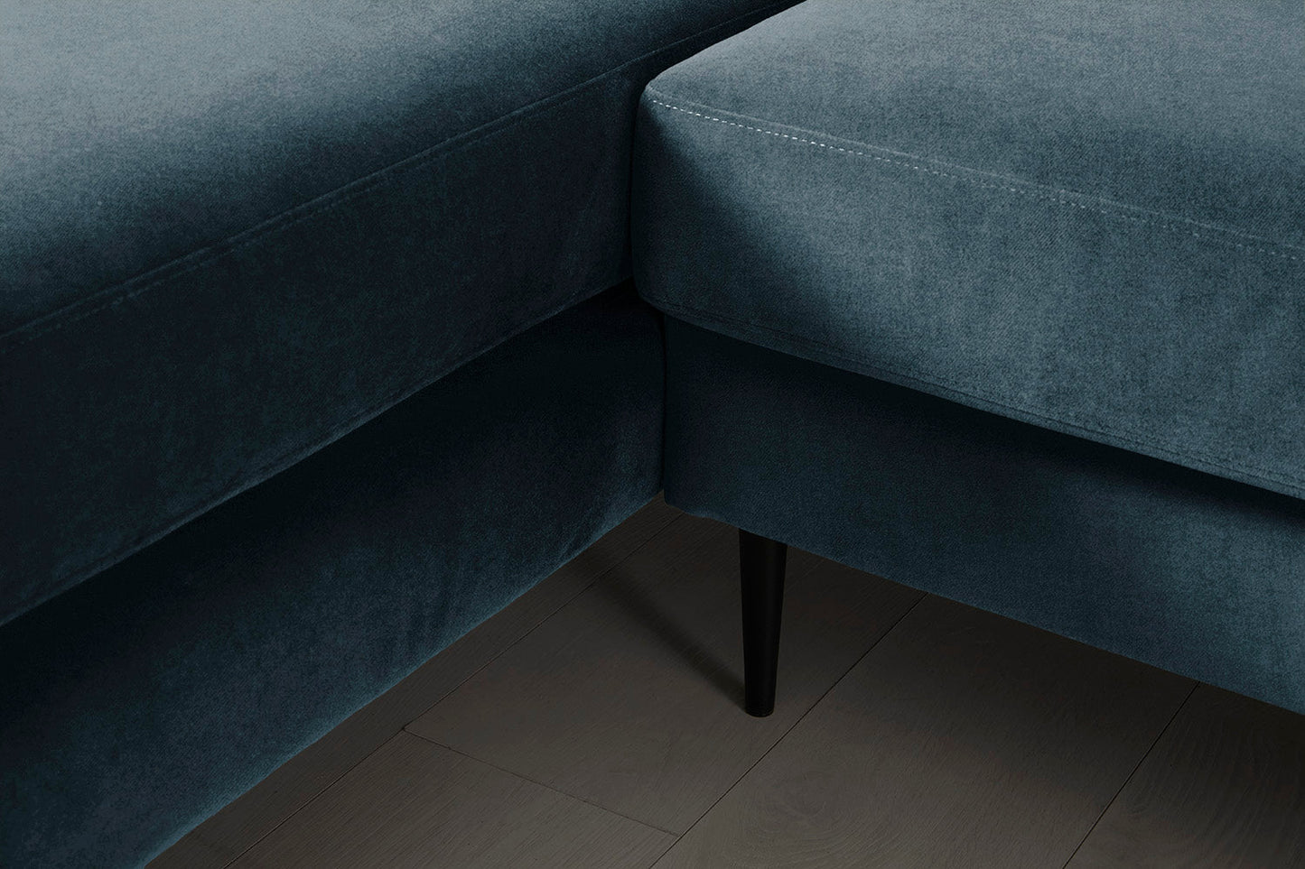 Model 19 3 Seater Right Chaise Sofa, Hydro